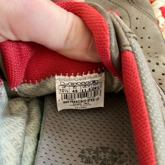 Lowa Gore-Tex Leather Taupe Gray and Red Shoes - Picture 5 of 7